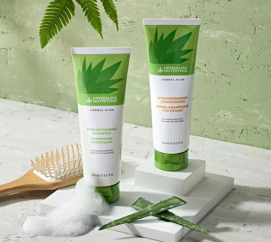 Herbal Aloe Shampoo Fortificante